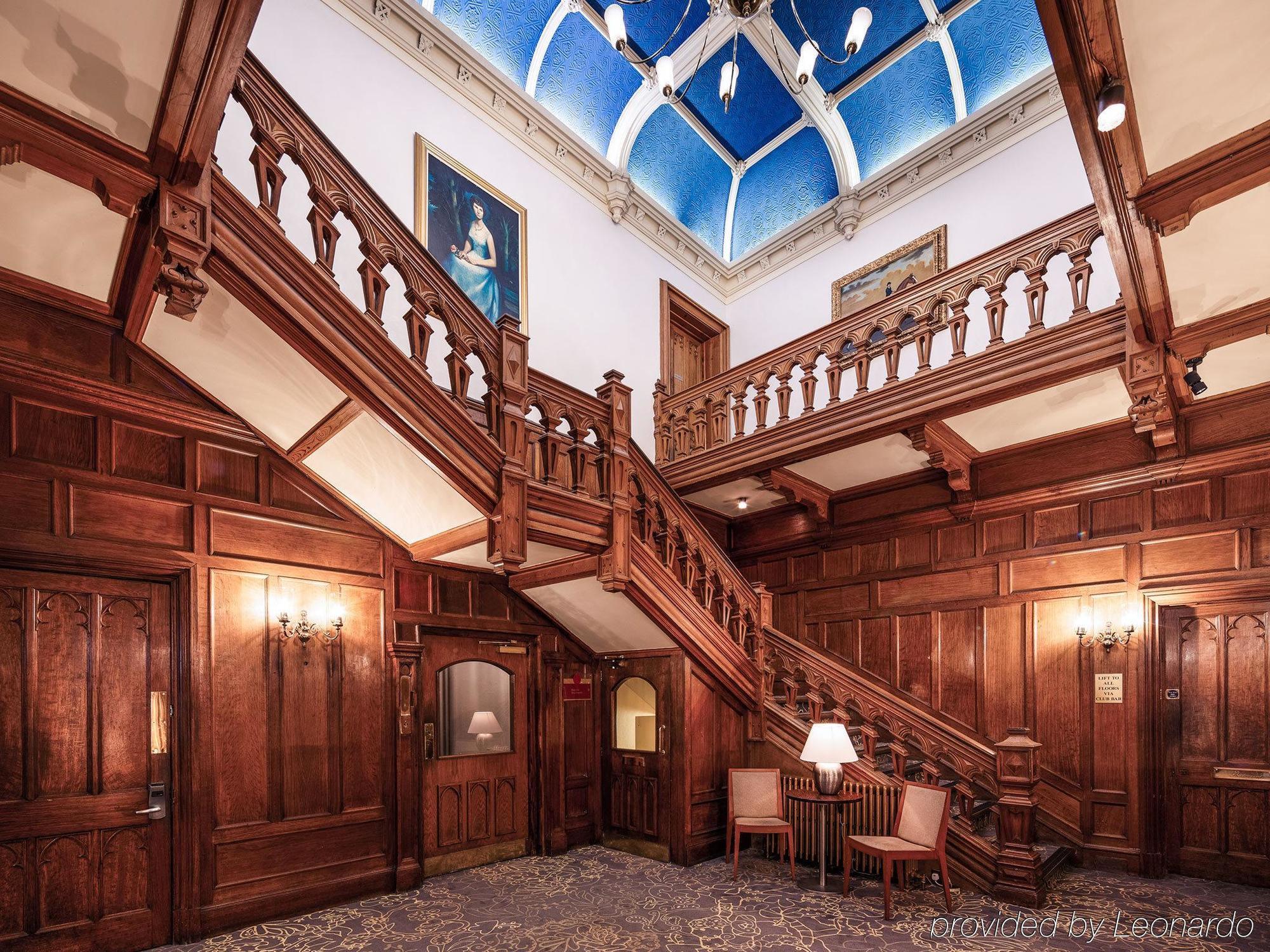 Mercure Bradford, Bankfield Hotel 3*